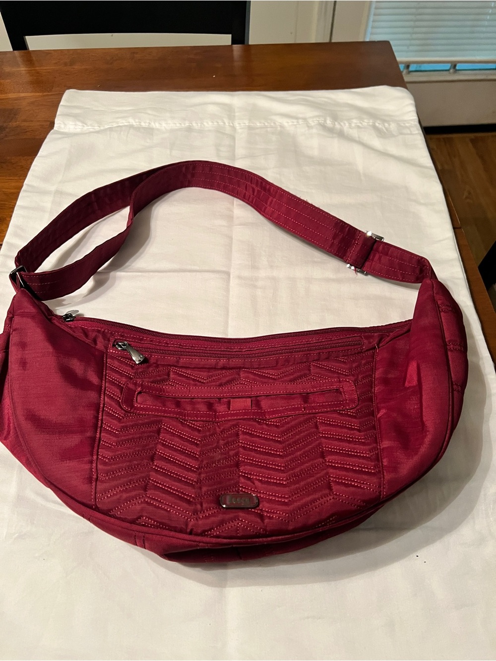 lug Boomerang-Quilted Crescent Crossbody Bag - Burgundy